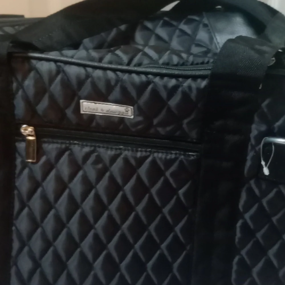 Cloak & Dawggie Medium Diamond Quilt Dog Carrier Purse Black